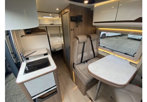 Camper Van DREAMER D68 Limited Select Modelo 2023 en Sale Occasion