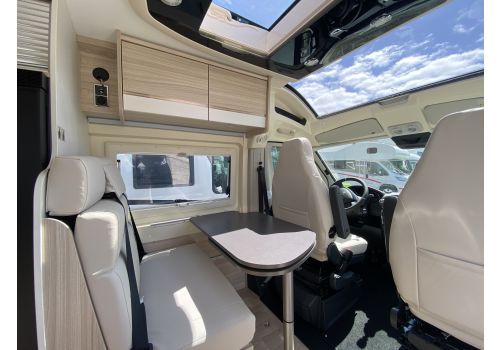 Camper Van DREAMER D55 Exclusive Fun Modelo 2023 en Sale Occasion
