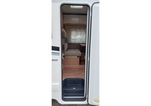 Low Profile Motorhome ITINEO PJ 700 Modelo 2022 en Sale Occasion