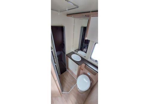 Low Profile Motorhome ITINEO PJ 700 Modelo 2022 en Sale Occasion