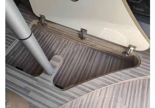 Camper Van MALIBU 640 Coupé LE en Sale Occasion
