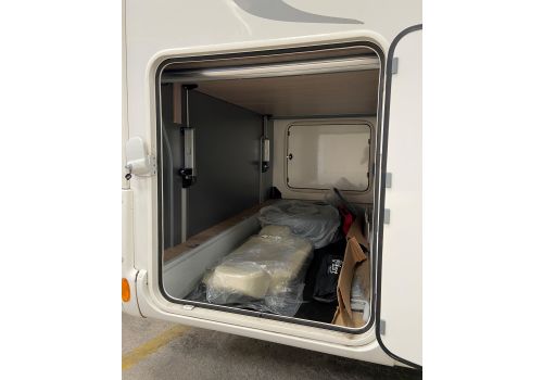 Low Profile Motorhome RAPIDO 686F en Sale Occasion