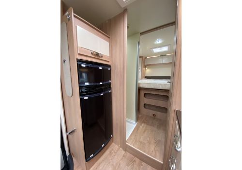 Low Profile Motorhome ITINEO PM740 Modelo 2022 en Sale Occasion