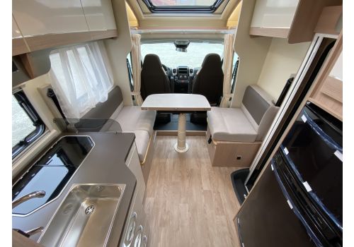 Low Profile Motorhome ITINEO PM740 Modelo 2022 en Sale Occasion