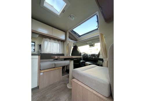 Low Profile Motorhome ITINEO PM740 Modelo 2022 en Sale Occasion