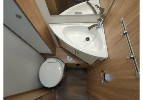Low Profile Motorhome SUNLIGHT T68 Adventure Edition en Sale Occasion