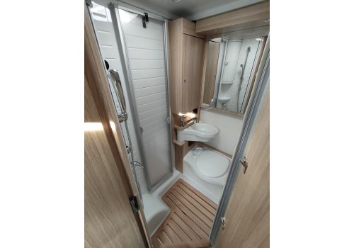 Low Profile Motorhome SUNLIGHT T58 en Sale Occasion