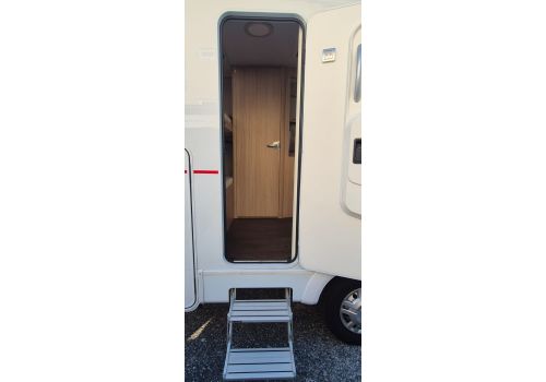 Capuchina Motorhome SUNLIGHT A72 en Sale Occasion