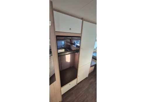 Capuchina Motorhome SUNLIGHT A72 en Sale Occasion