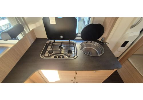 Capuchina Motorhome SUNLIGHT A72 en Sale Occasion