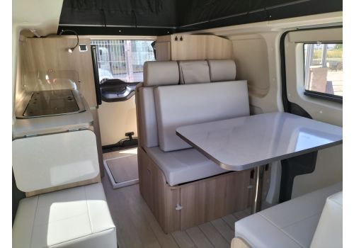 Camper Van DREAMER Cap Land en Sale Occasion
