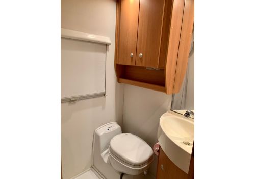 Low Profile Motorhome KNAUS Liberty en Sale Occasion
