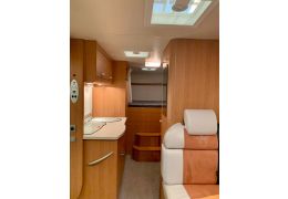 Low Profile Motorhome KNAUS Liberty in Sale Occasion