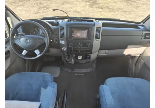 Low Profile Motorhome HYMER ML 560 en Sale Occasion