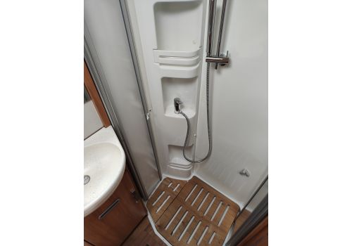 Low Profile Motorhome HYMER ML 560 en Sale Occasion