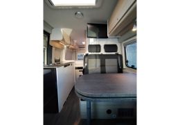 Camper Van SUNLIGHT Cliff 600 Modelo 2020 en Sale Occasion