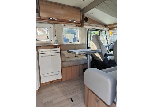 Integral Motorhome RAPIDO 896 F en Sale Occasion