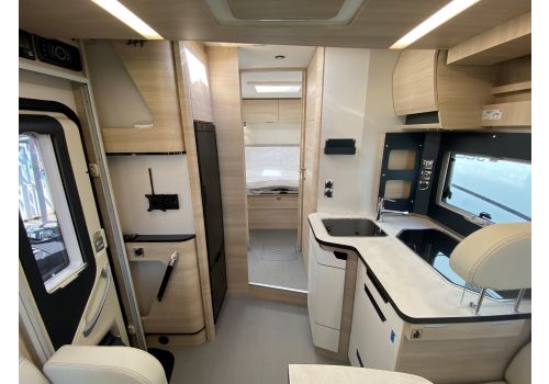 Low Profile Motorhome RAPIDO 686F Modelo 2023 en Sale Occasion