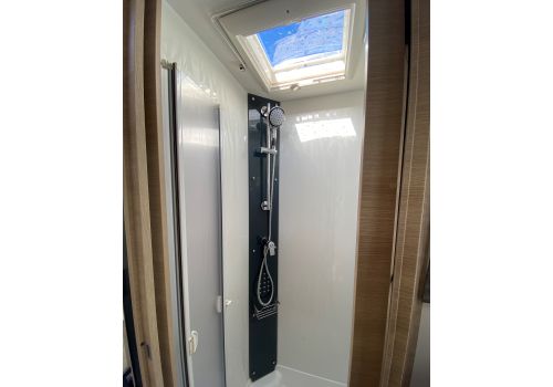 Low Profile Motorhome RAPIDO 686F Modelo 2023 en Sale Occasion