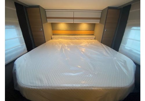 Low Profile Motorhome DETHLEFFS Just T7052 DBM Modelo 2023 en Sale Occasion