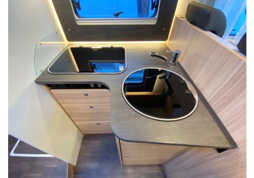 Low Profile Motorhome SUNLIGHT T69S en Sale Occasion