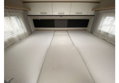 Low Profile Motorhome SUNLIGHT T67S en Sale Occasion