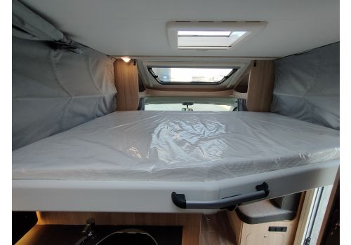 Low Profile Motorhome SUNLIGHT T67S en Sale Occasion