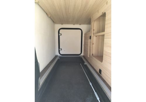 Low Profile Motorhome SUNLIGHT T 65 en Sale Occasion
