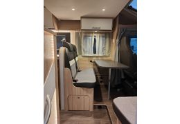 Low Profile Motorhome SUNLIGHT T 67 S en Sale Occasion
