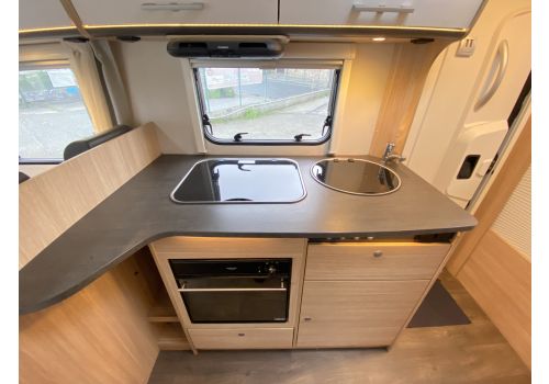 Capuchina Motorhome SUNLIGHT A72 en Sale Occasion