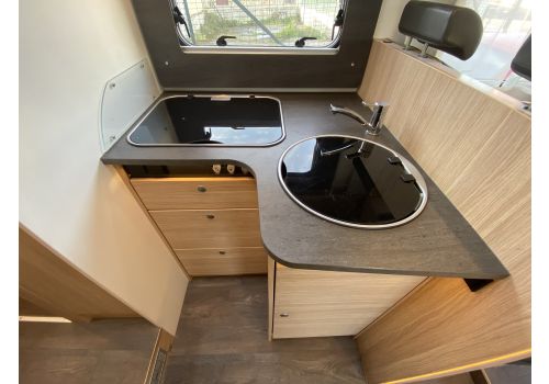 Low Profile Motorhome SUNLIGHT T65 en Sale Occasion
