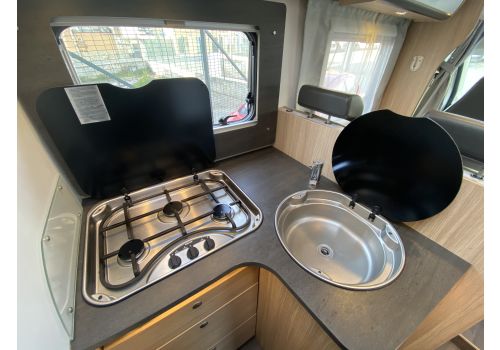 Low Profile Motorhome SUNLIGHT T65 en Sale Occasion