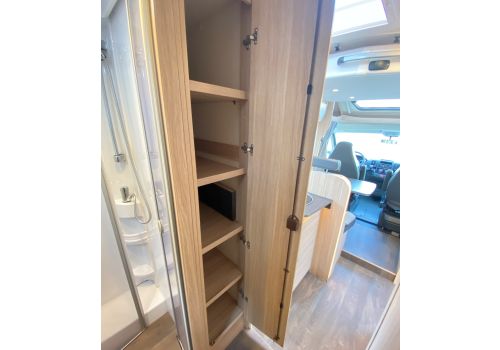 Low Profile Motorhome SUNLIGHT T65 en Sale Occasion