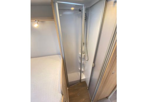 Low Profile Motorhome SUNLIGHT T65 en Sale Occasion