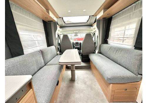 Low Profile Motorhome DETHLEFFS Just T6762 en Sale Occasion