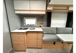 Low Profile Motorhome DETHLEFFS Just T6762 Modelo 2023 in Catalog