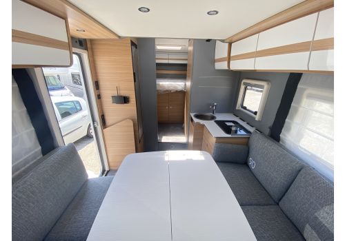 Low Profile Motorhome DETHLEFFS Just T7052 DBL Modelo 2023 en Sale Occasion