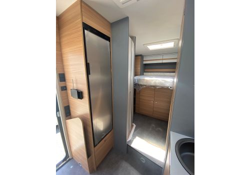 Low Profile Motorhome DETHLEFFS Just T7052 DBL Modelo 2023 en Sale Occasion
