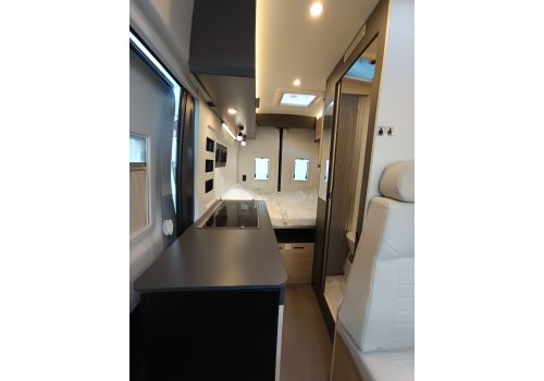 Camper Van DREAMER D51 Fun Addict Modelo 2023 en Catalog