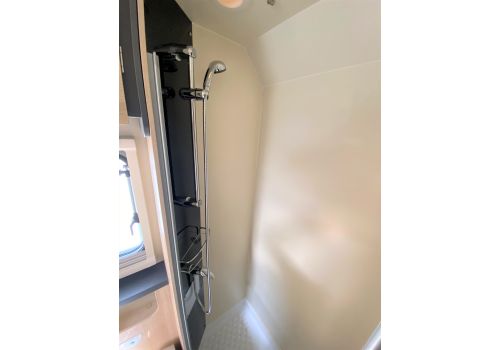 Low Profile Motorhome ITINEO PF600 Modelo 2023 en Sale Occasion