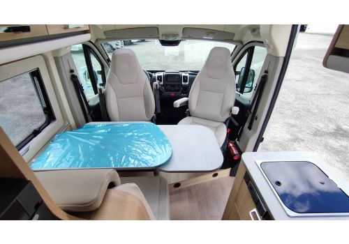 Camper Van DREAMER D55 Limited Select Modelo 2023 en Sale Occasion