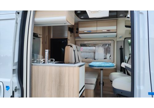 Camper Van DREAMER D55 Limited Select Modelo 2023 en Sale Occasion