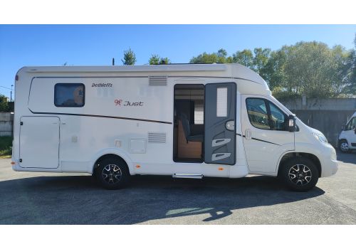 Low Profile Motorhome DETHLEFFS Just T7052 DBM en Sale Occasion