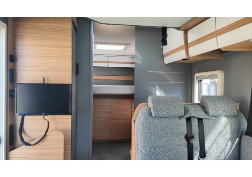 Low Profile Motorhome DETHLEFFS Just T7052 DBM en Sale Occasion