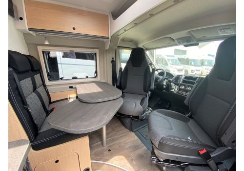 Camper Van SUNLIGHT Cliff 600 en Sale Occasion