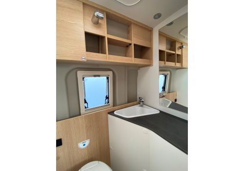 Camper Van SUNLIGHT Cliff 640 en Catalog