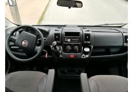 Low Profile Motorhome SUNLIGHT T-63 modelo 2016 en Sale Occasion