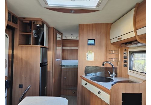 Low Profile Motorhome RAPIDO 643F en Sale Occasion