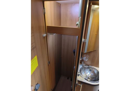 Low Profile Motorhome RAPIDO 643F en Sale Occasion