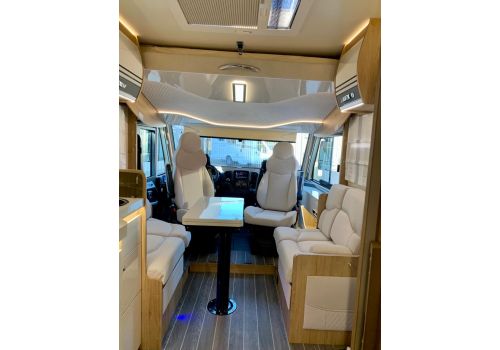 Integral Motorhome ROLLER TEAM Zefiro 267 INT en Sale Occasion